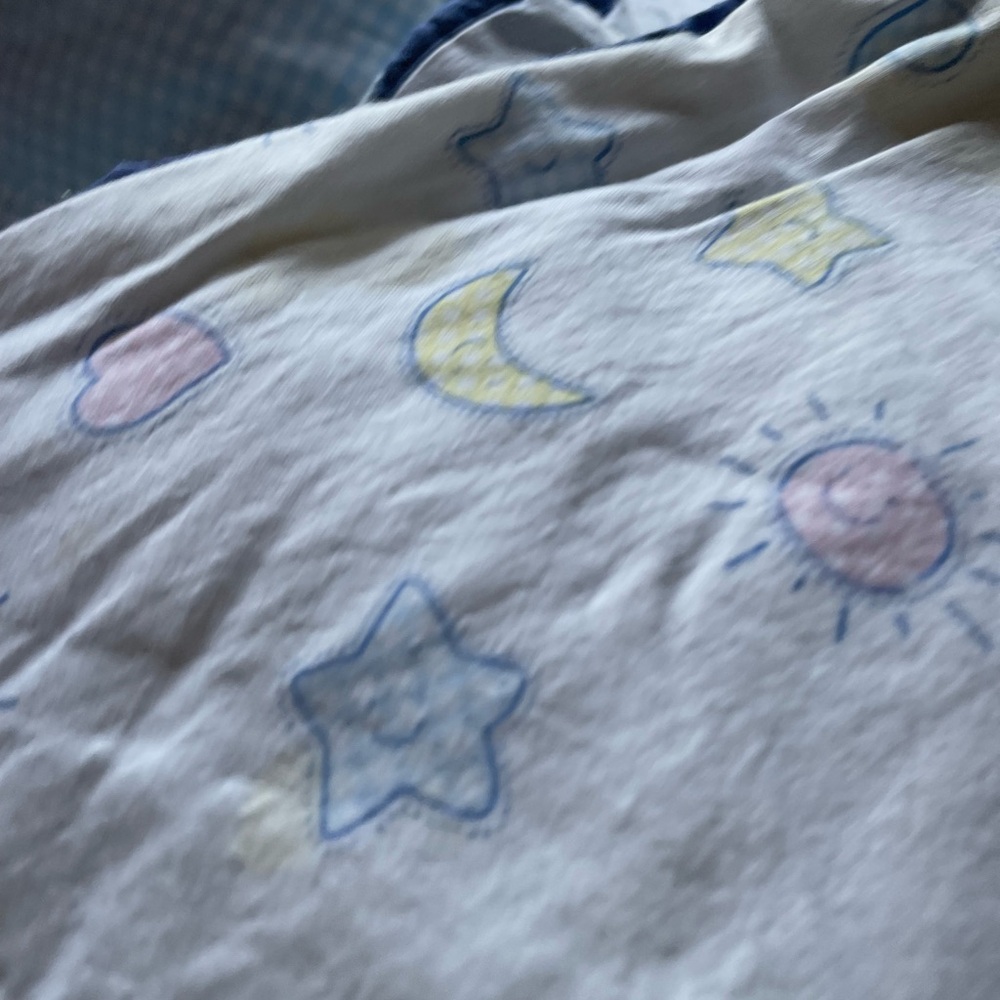 Reversible Crib Wrap and Skirt
